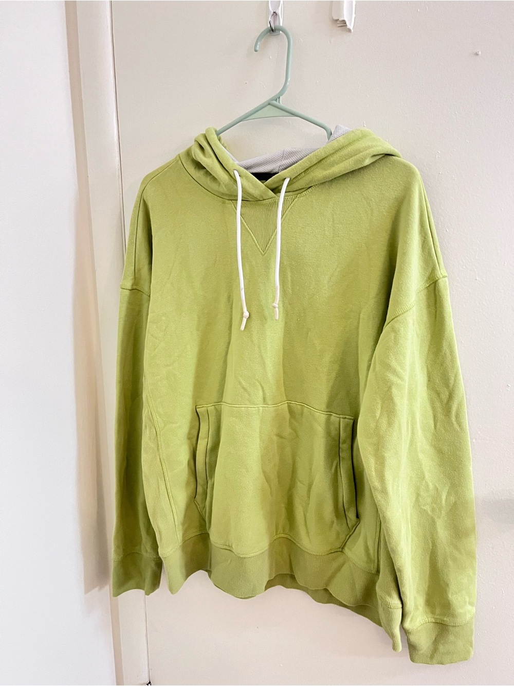 All in Motion Large Lime Green Oversized Pullover Hoodie Mesh Lined Hood